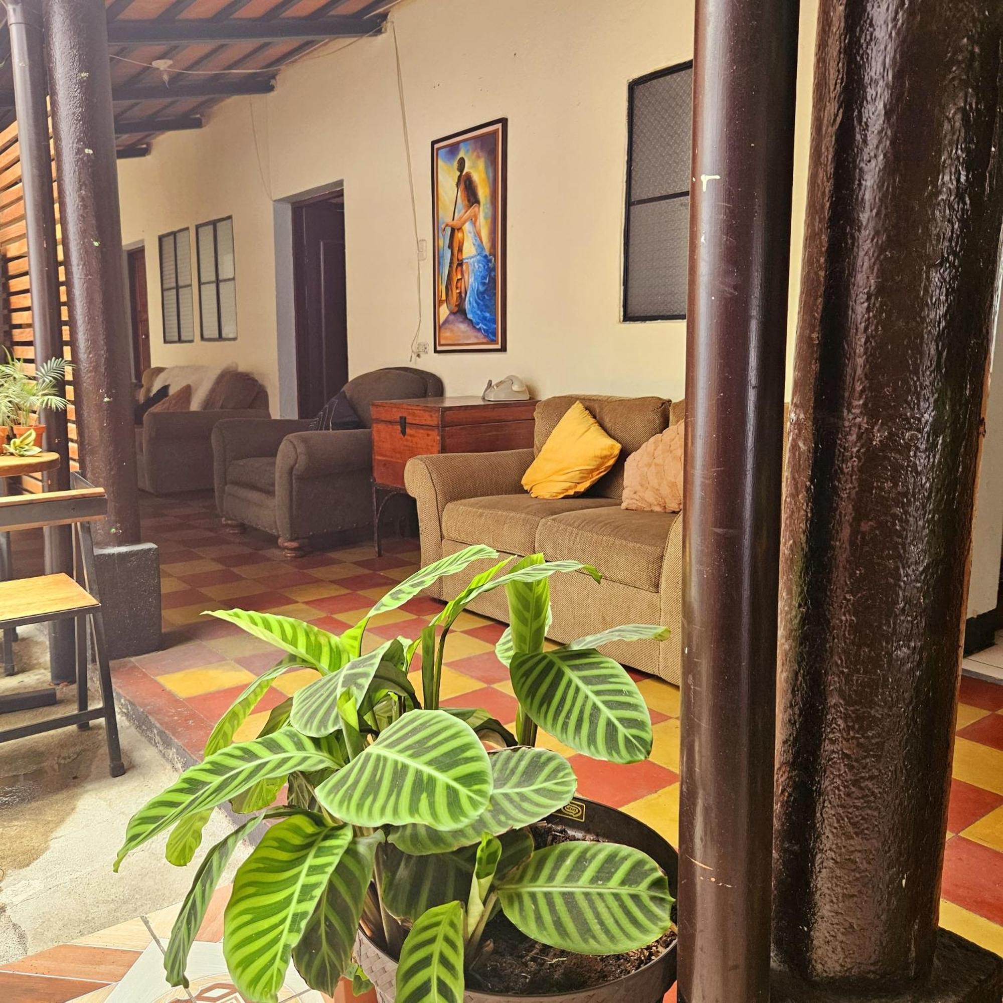 Cermeno'S House Ξενοδοχείο Antigua Εξωτερικό φωτογραφία