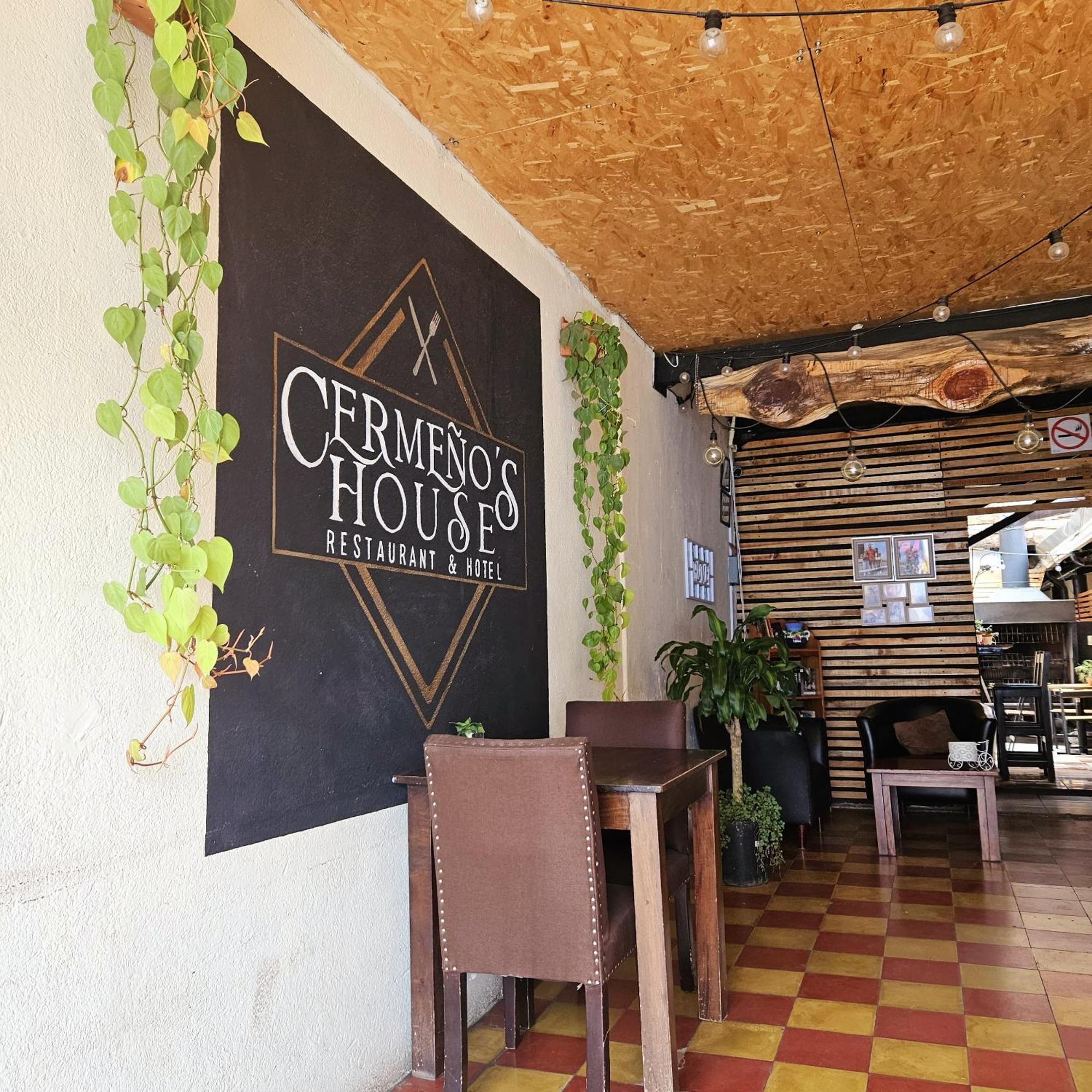 Cermeno'S House Ξενοδοχείο Antigua Εξωτερικό φωτογραφία