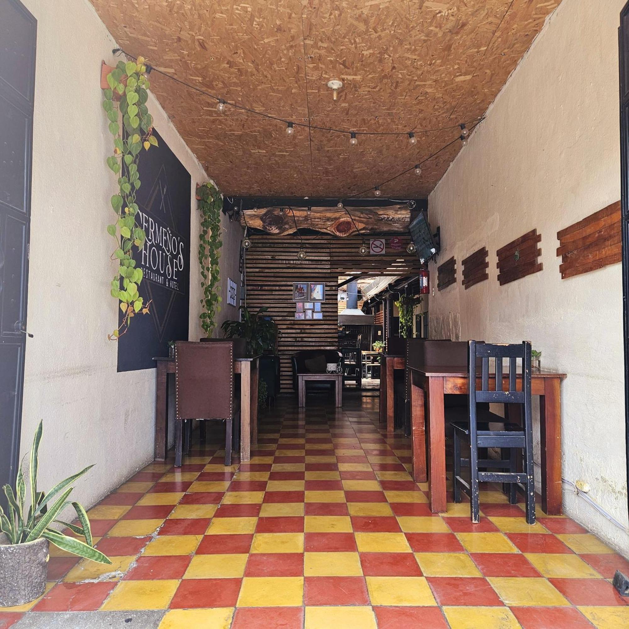Cermeno'S House Ξενοδοχείο Antigua Εξωτερικό φωτογραφία