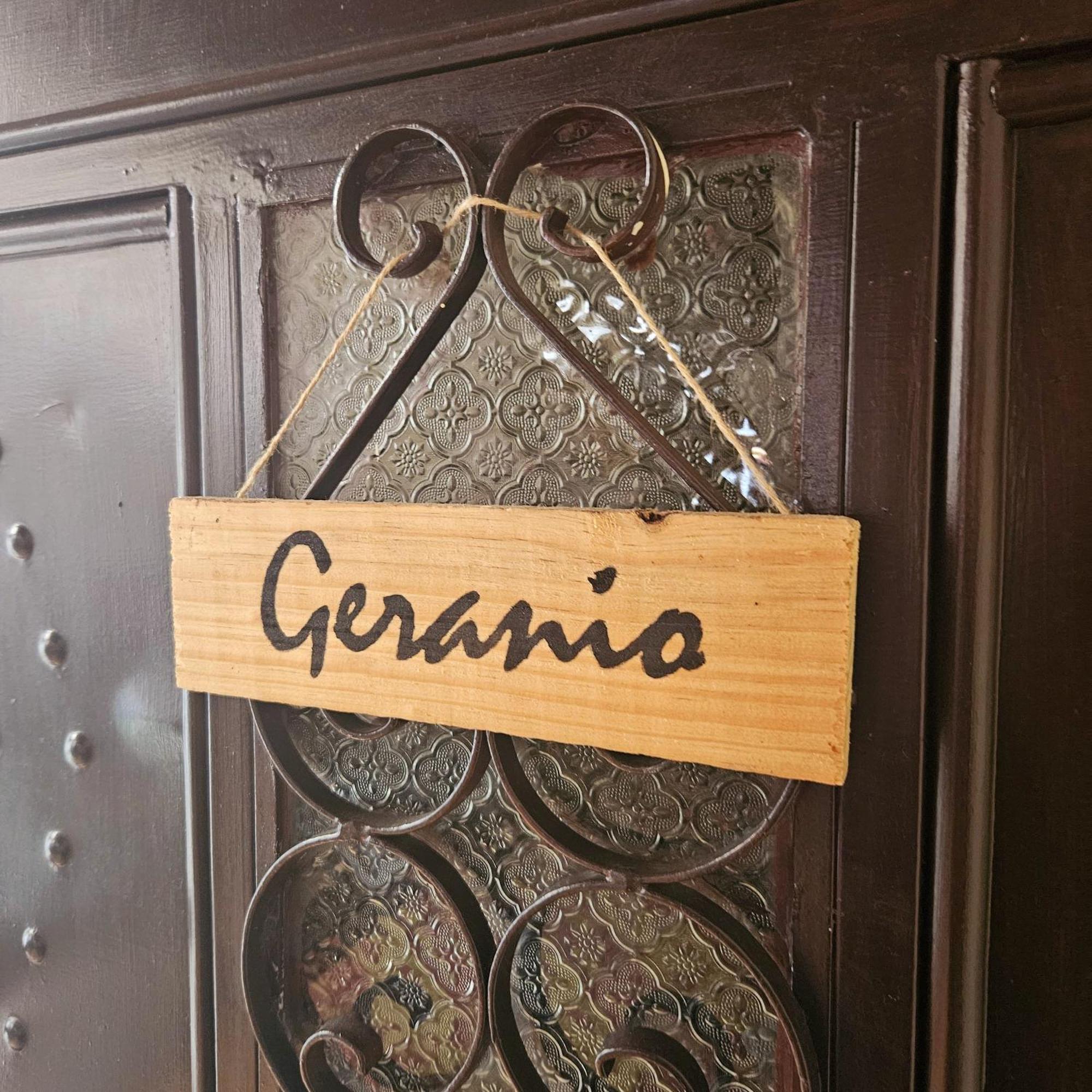 Cermeno'S House Ξενοδοχείο Antigua Εξωτερικό φωτογραφία
