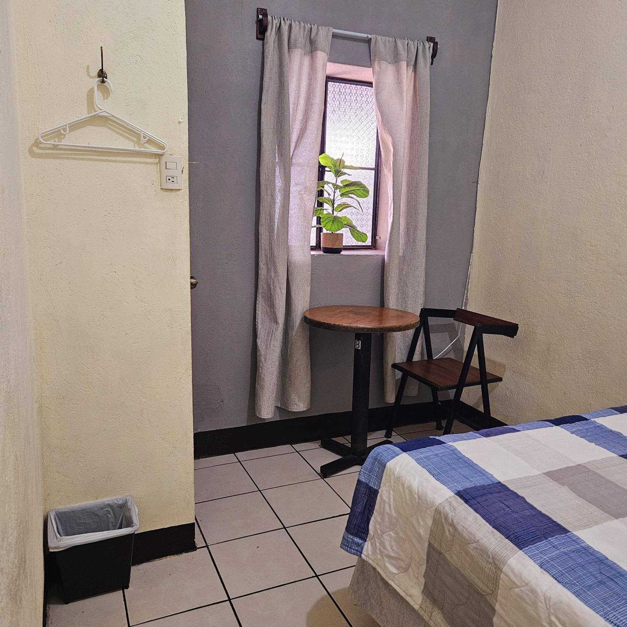 Cermeno'S House Ξενοδοχείο Antigua Εξωτερικό φωτογραφία