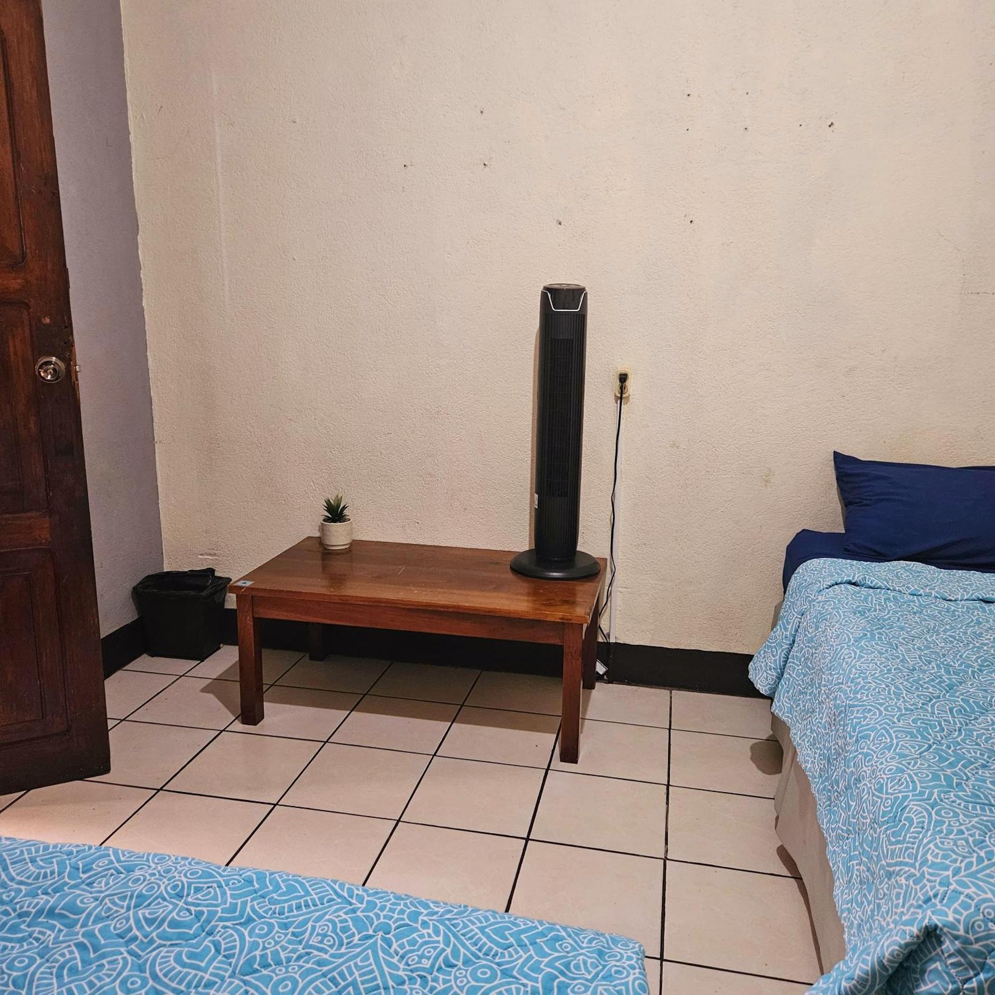 Cermeno'S House Ξενοδοχείο Antigua Εξωτερικό φωτογραφία